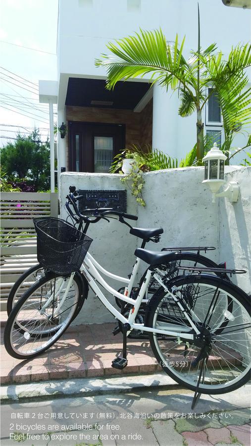Mihama Beach House Villa Chatan Esterno foto
